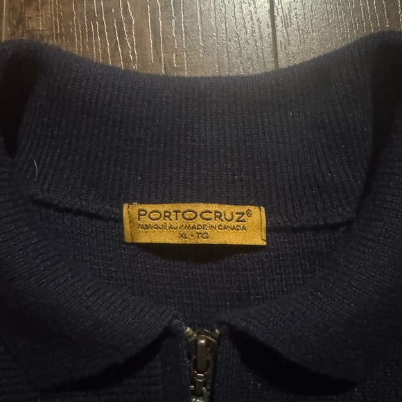 Men's Black Patterned Sweater - Picture 4 of 5